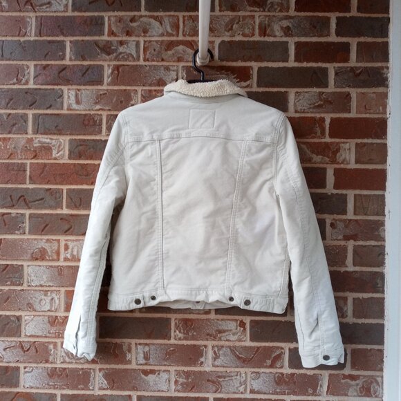 Levi's off-white canvas Sherpa lined Ex Boyfriend Trucker Jacket Size Large - Picture 3 of 8
